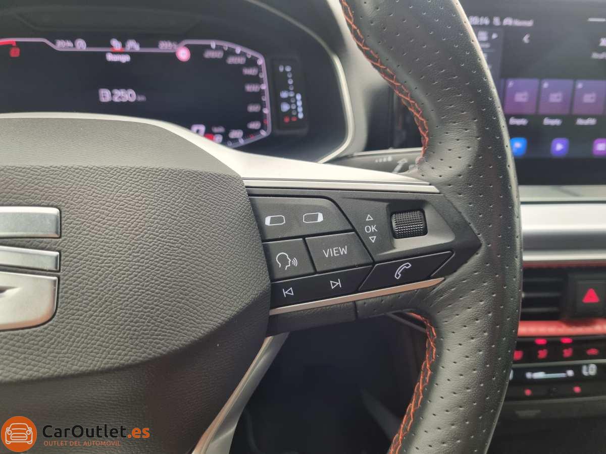 22 - Seat Arona 2022