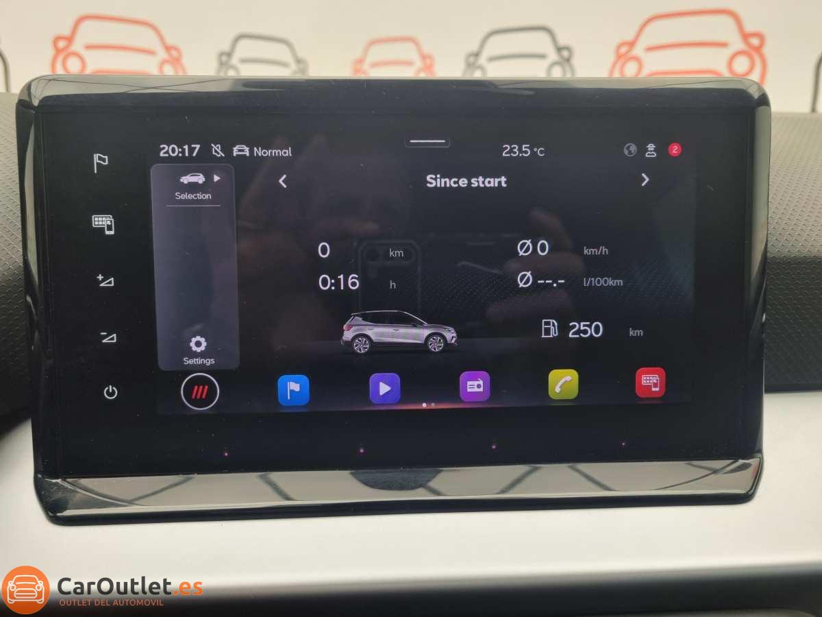 30 - Seat Arona 2022