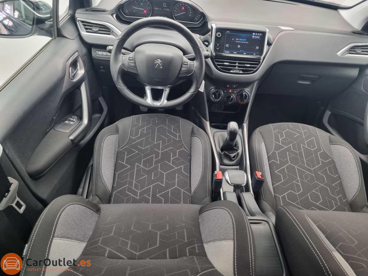 19 - Peugeot 2008 2017