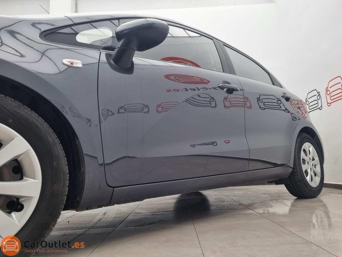 4 - Kia Rio 2015
