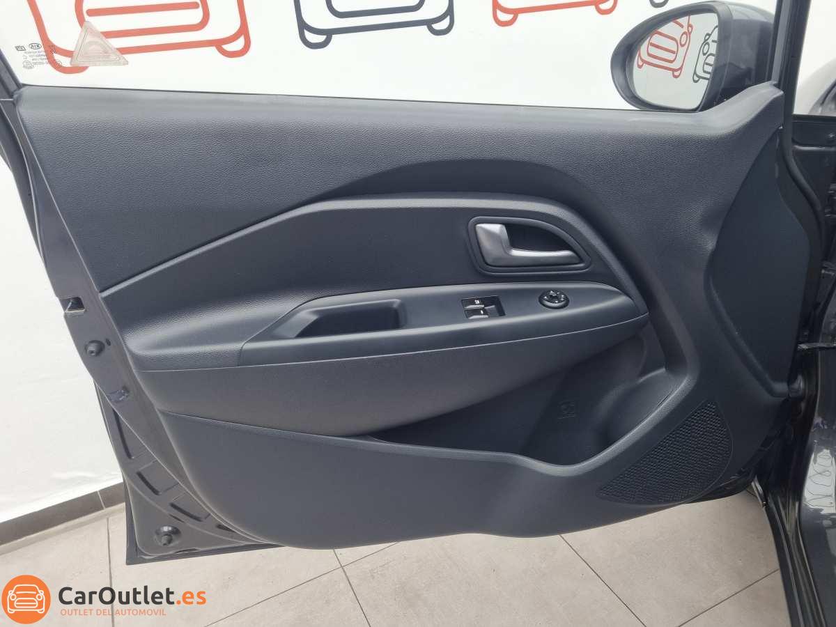 12 - Kia Rio 2015