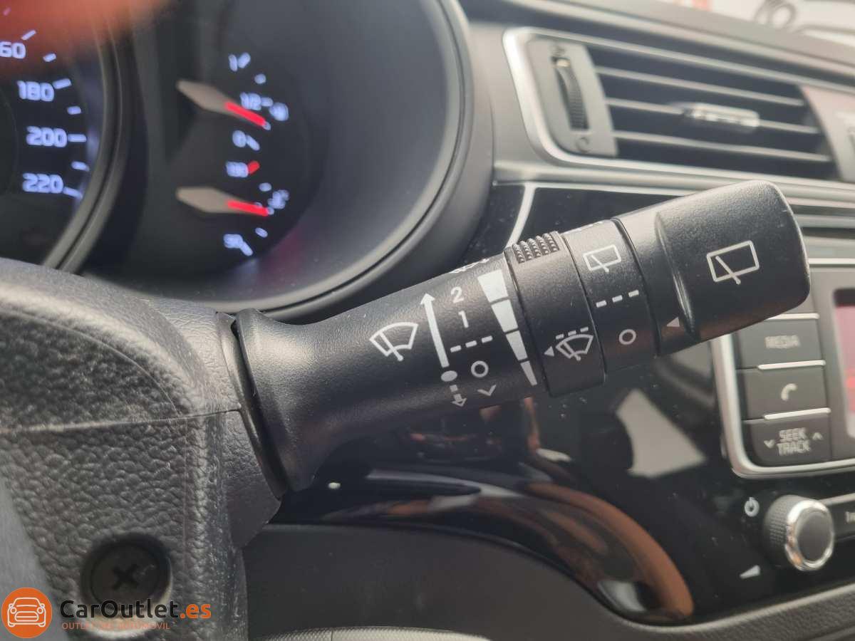 22 - Kia Rio 2015