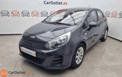 Kia Rio Petrol - 2015