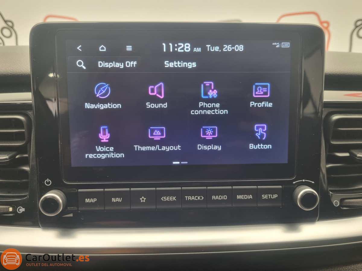 31 - Kia Stonic 2021 - AUTO
