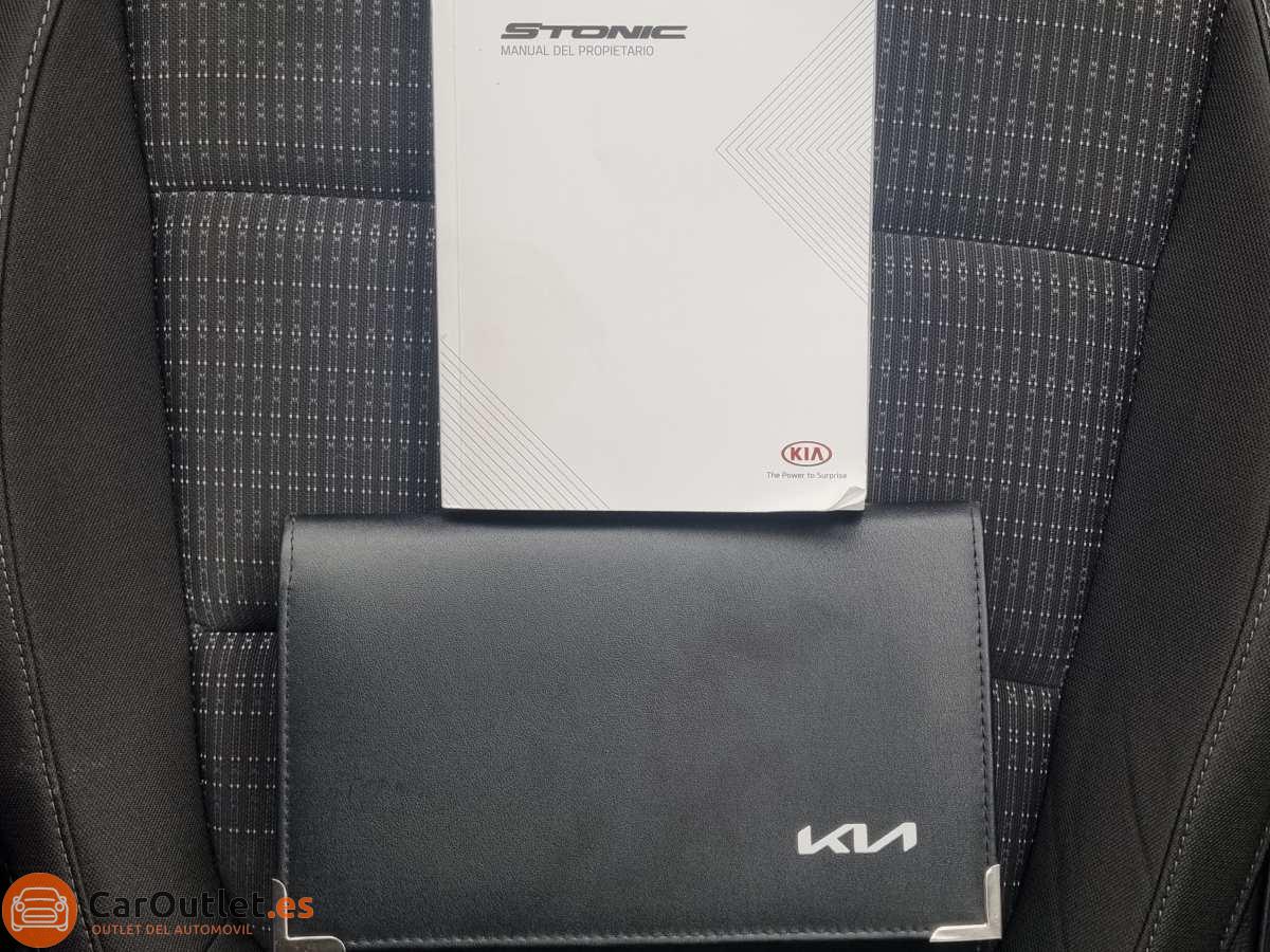 34 - Kia Stonic 2021 - AUTO