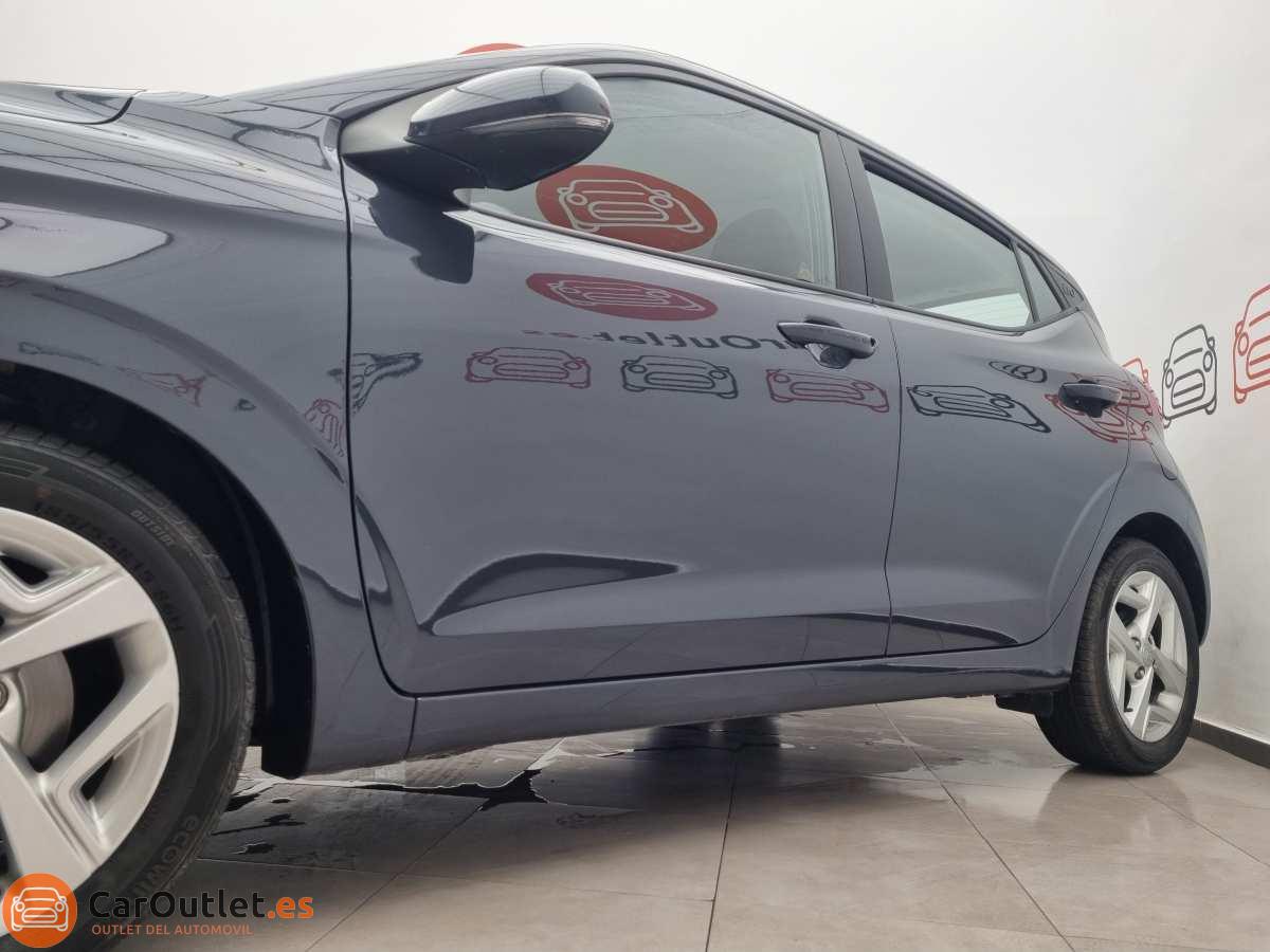 4 - Hyundai i10 2021 - AUTO