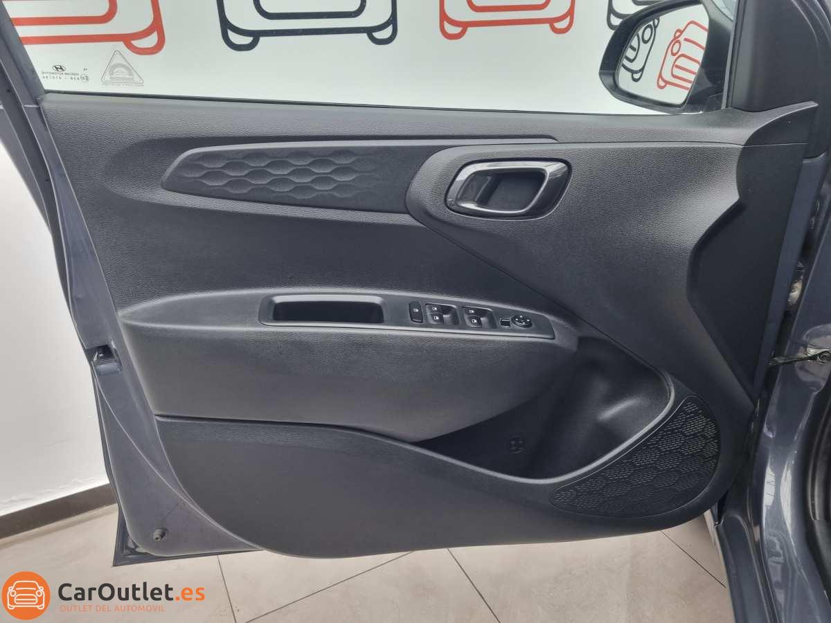 12 - Hyundai i10 2021 - AUTO