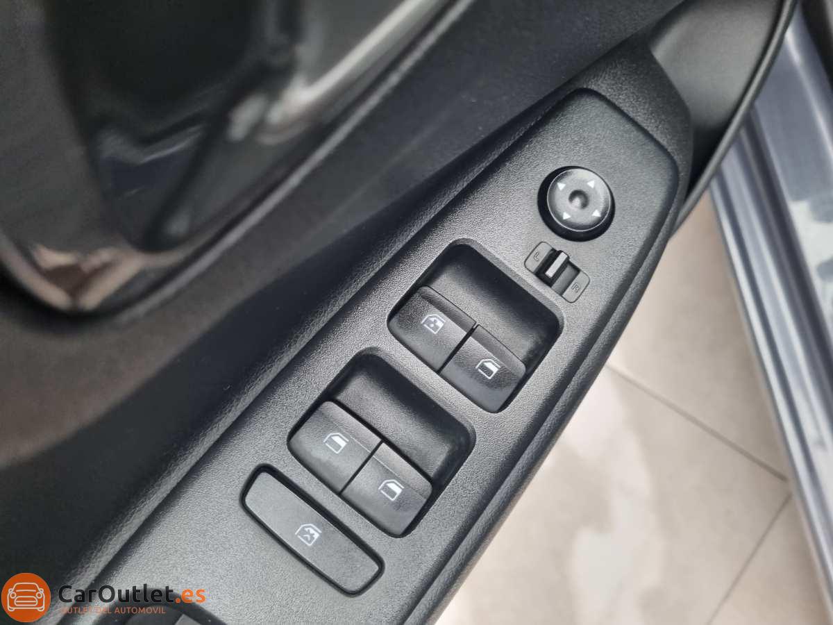 13 - Hyundai i10 2021 - AUTO