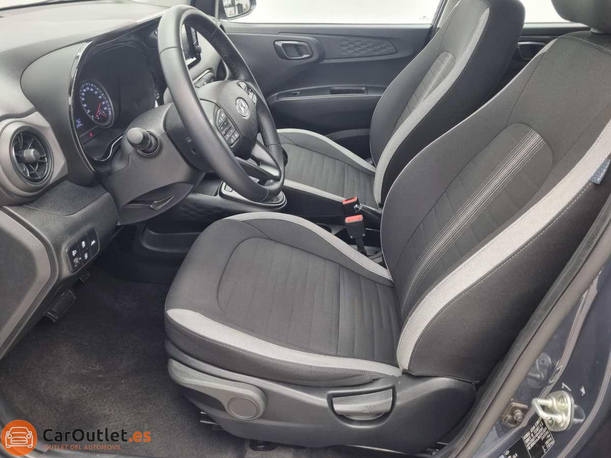 14 - Hyundai i10 2021 - AUTO