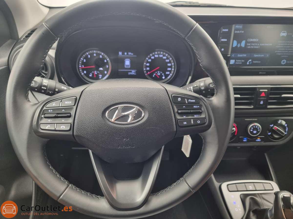 19 - Hyundai i10 2021 - AUTO