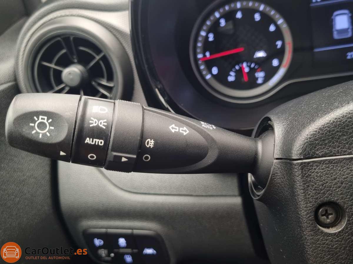 24 - Hyundai i10 2021 - AUTO