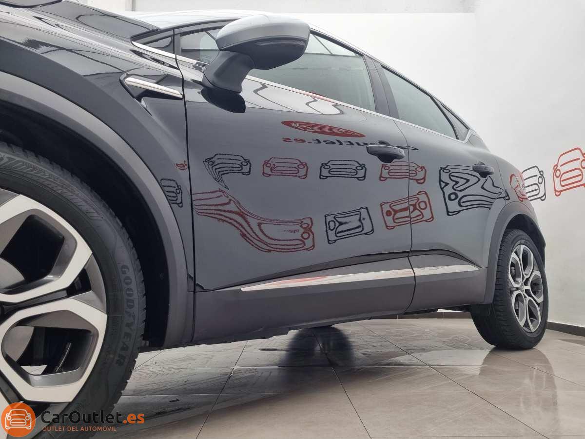 4 - Renault Captur 2022 - AUTO