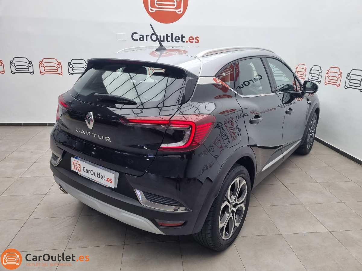 8 - Renault Captur 2022 - AUTO