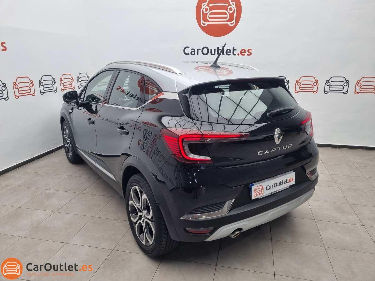 10 - Renault Captur 2022 - AUTO