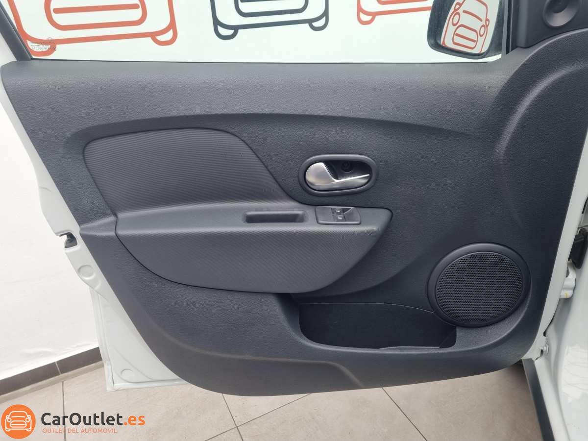 13 - Dacia Sandero 2018