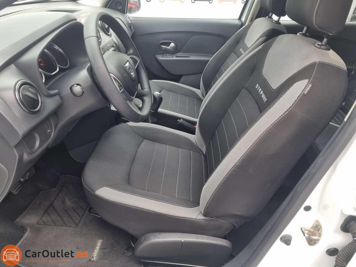 14 - Dacia Sandero 2018