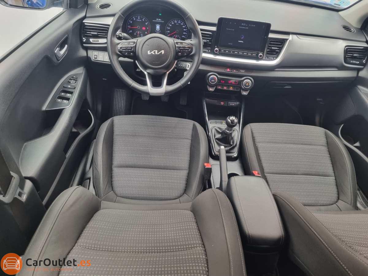 19 - Kia Stonic 2021