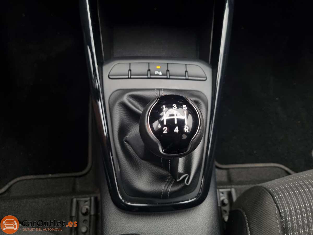 31 - Kia Stonic 2021