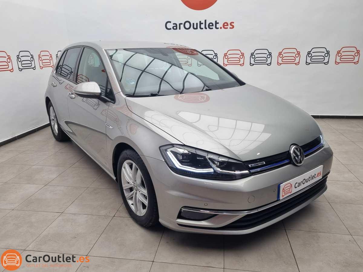 2 - Volkswagen Golf 2019 - AUTO