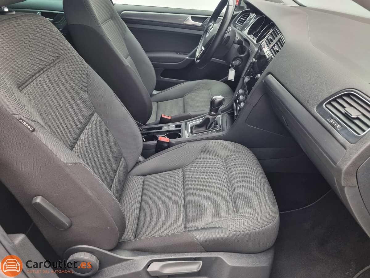 16 - Volkswagen Golf 2019 - AUTO