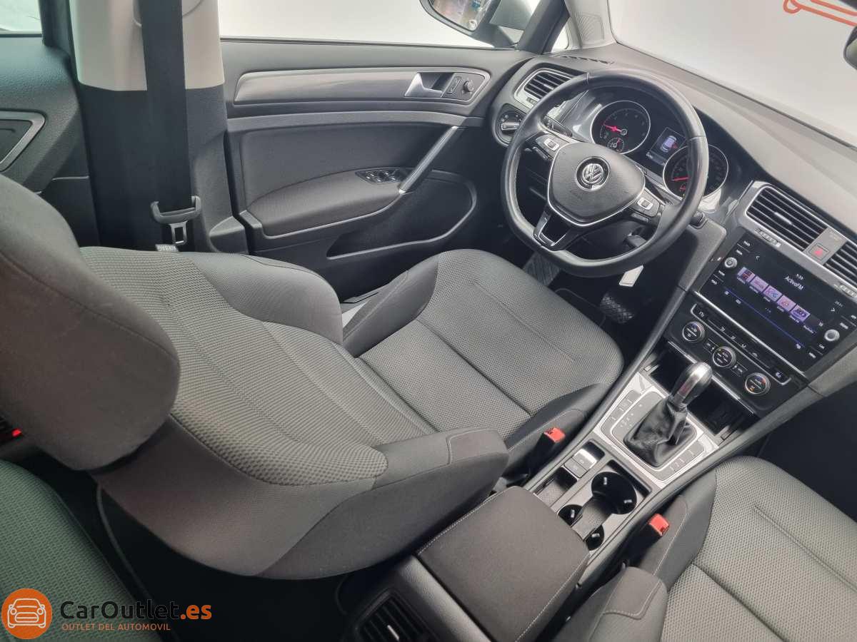 18 - Volkswagen Golf 2019 - AUTO