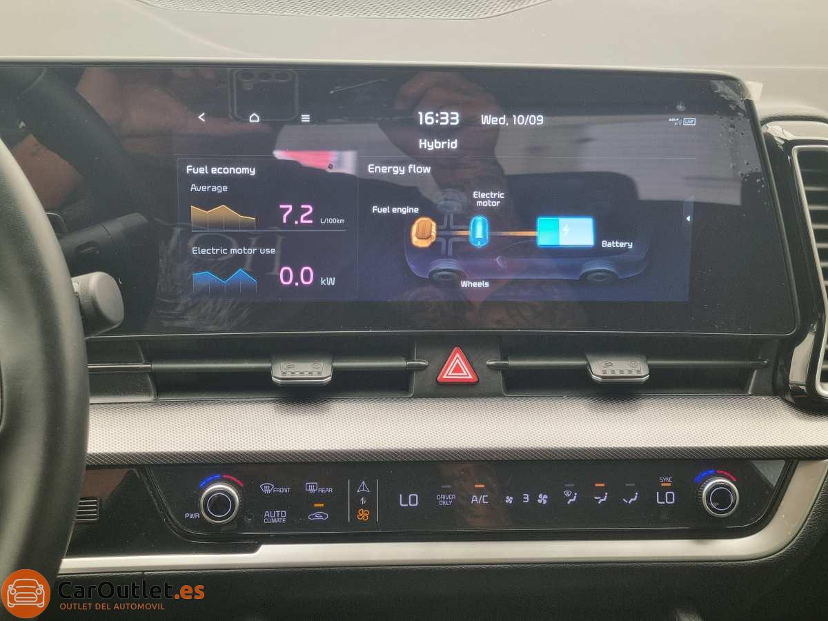 30 - Kia Sportage 2023 - AUTO