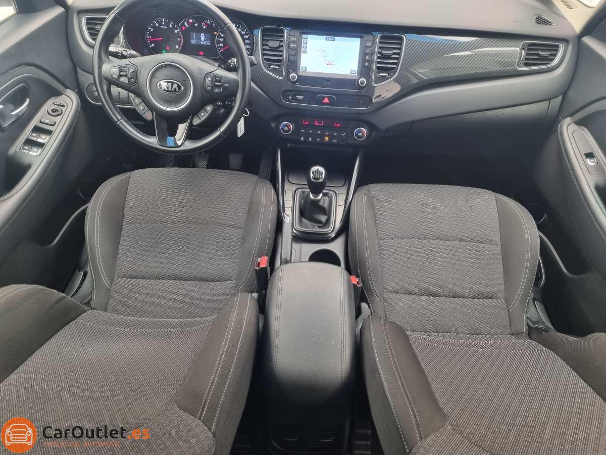 17 - Kia Carens 2018