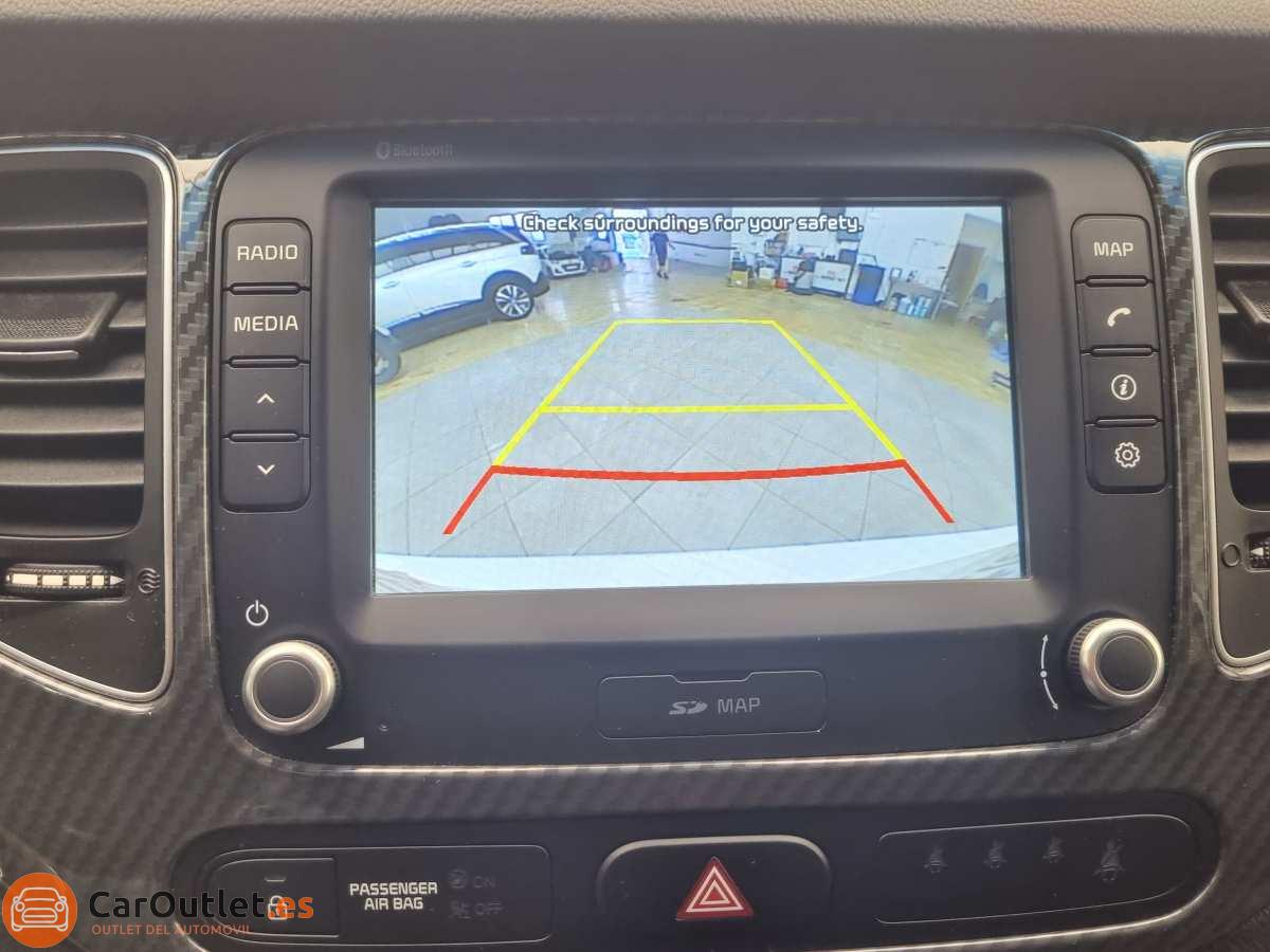 28 - Kia Carens 2018