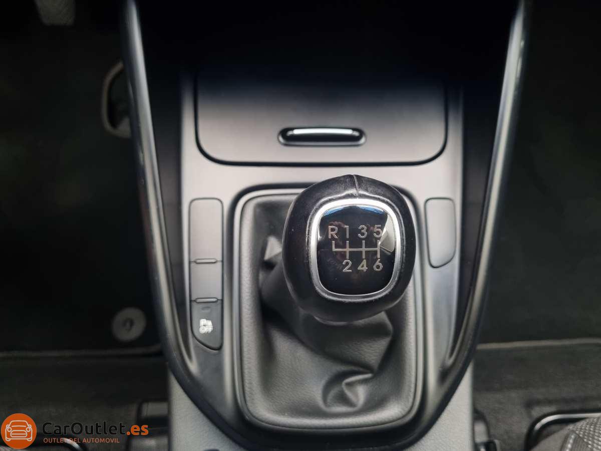 29 - Kia Carens 2018