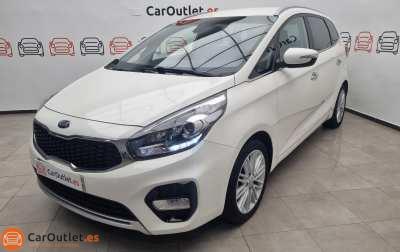 Kia Carens Petrol - 2018
