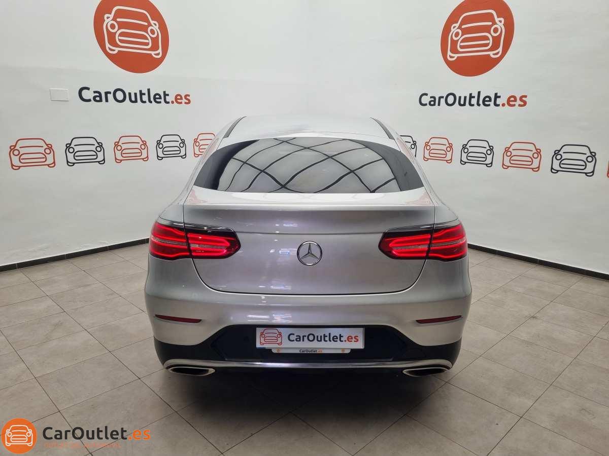 9 - Mercedes GLC 2017 - AUTO