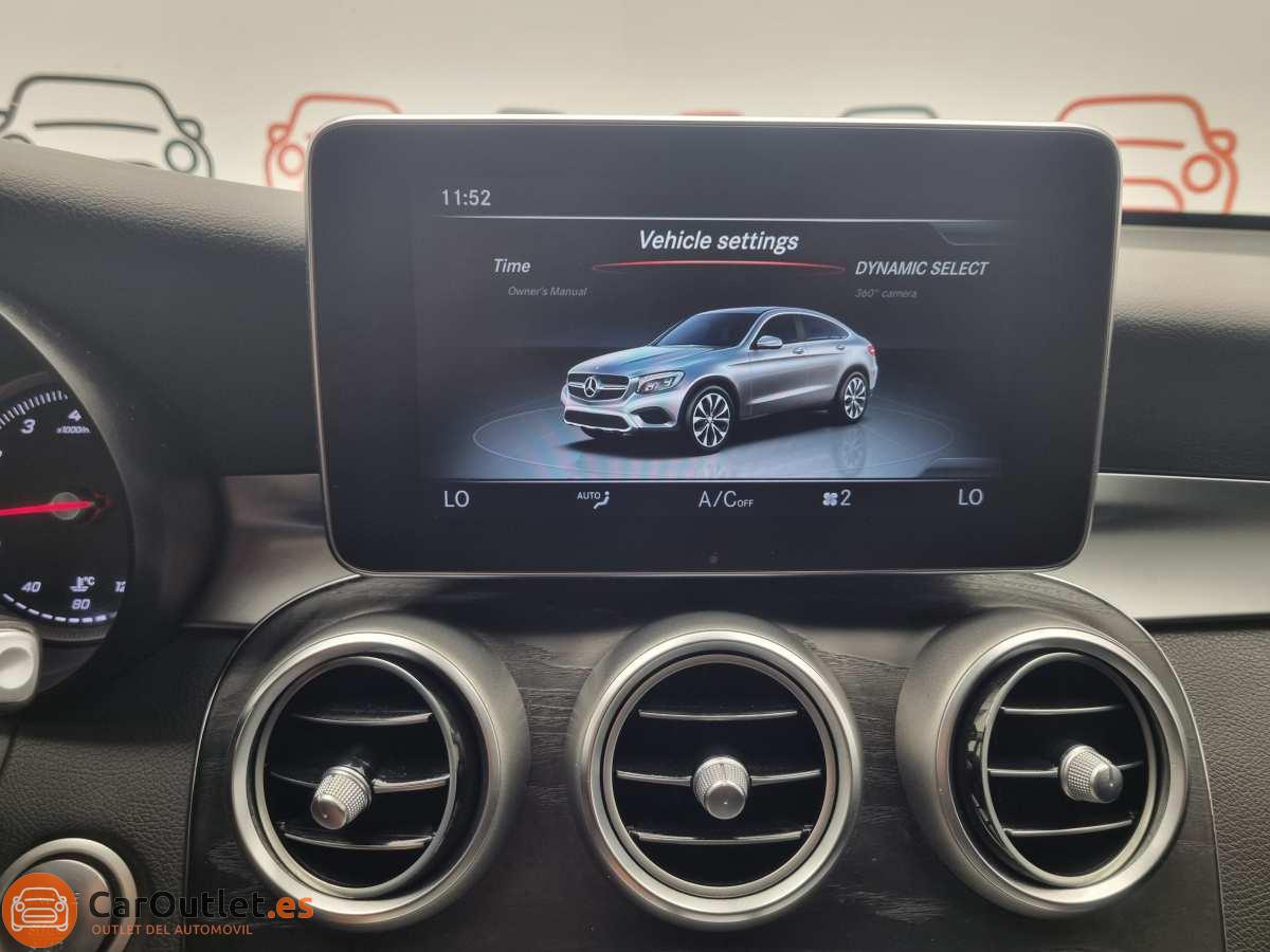 29 - Mercedes GLC 2017 - AUTO