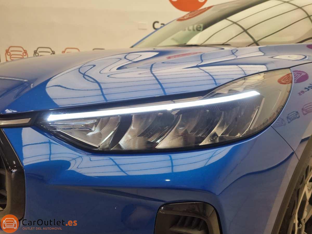 6 - Ford Kuga 2025 - AUTO