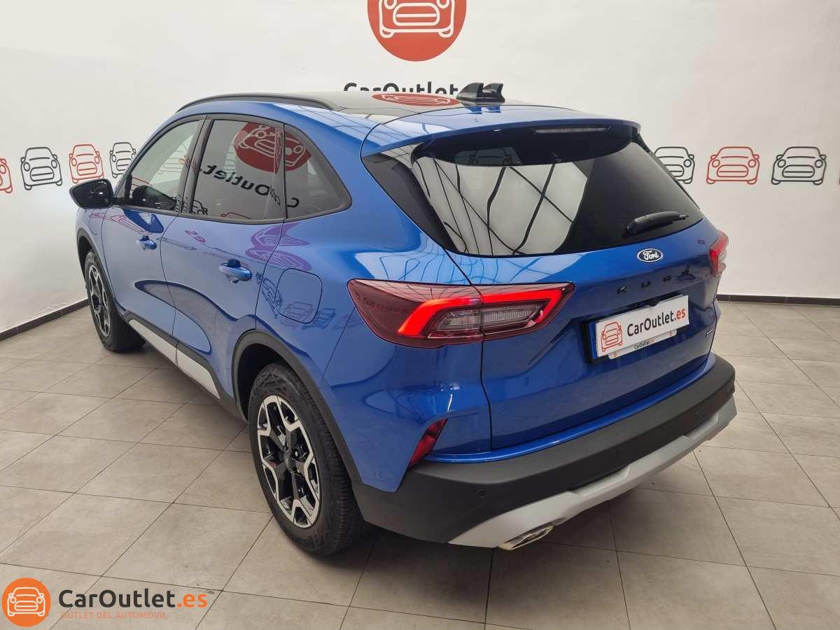 10 - Ford Kuga 2025 - AUTO