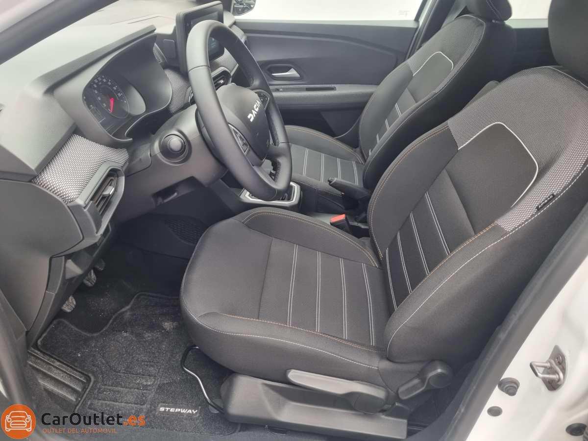 15 - Dacia Sandero Stepway 2024