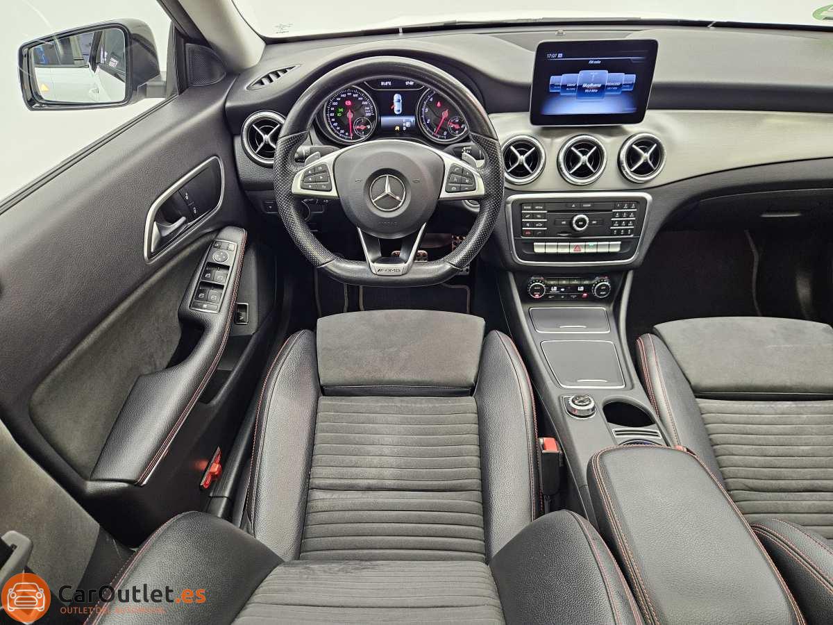 20 - Mercedes CLA Class 2018 - AUTO