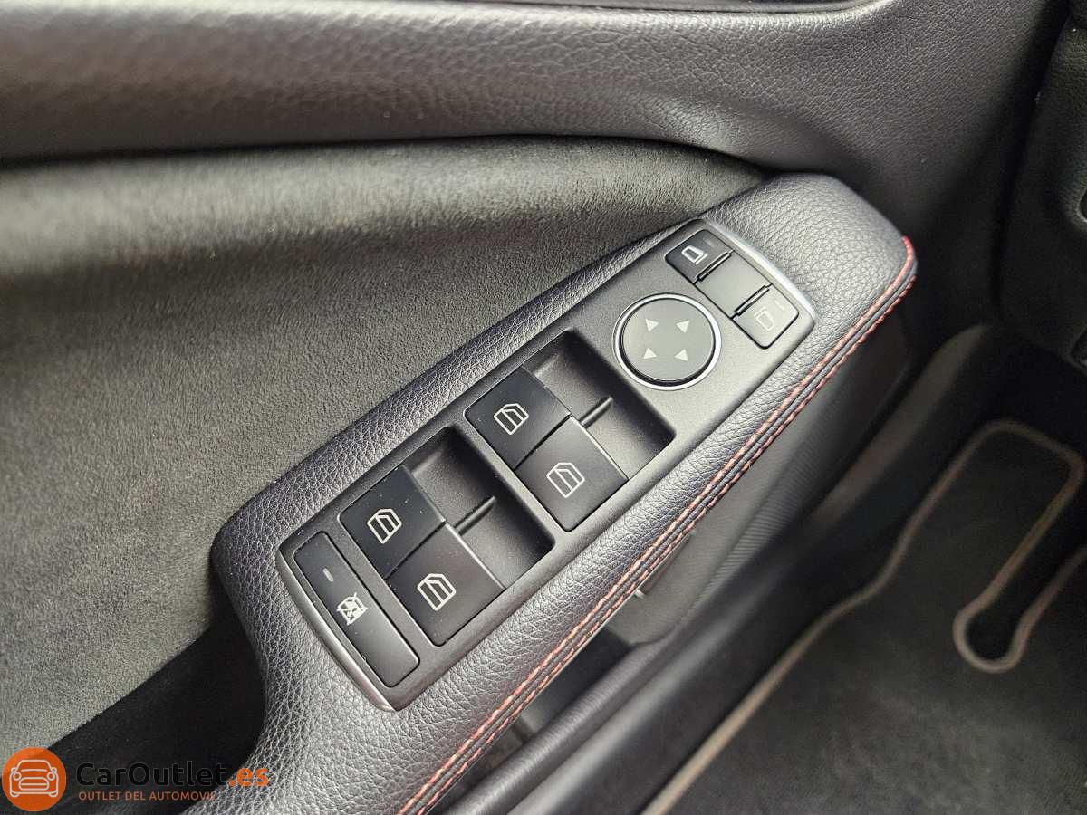 25 - Mercedes CLA Class 2018 - AUTO