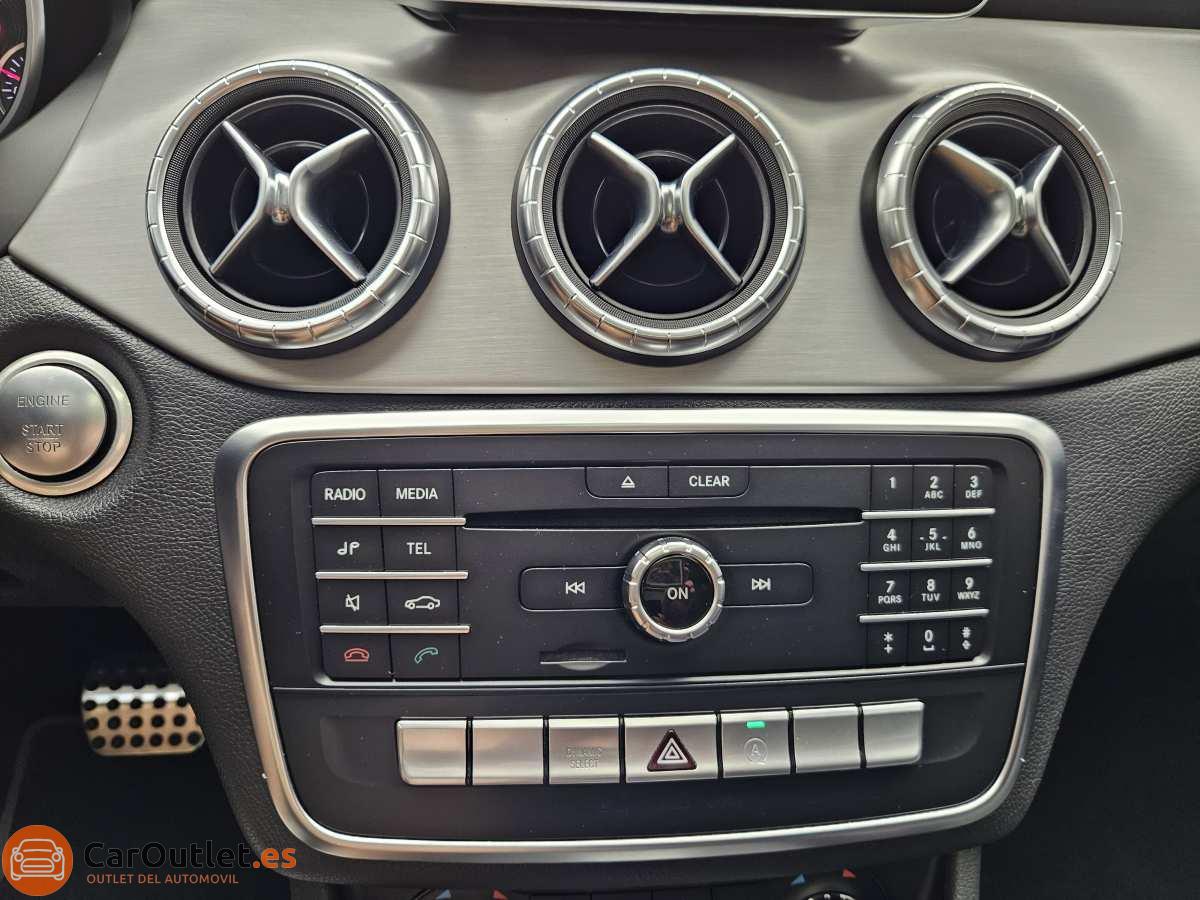 29 - Mercedes CLA Class 2018 - AUTO