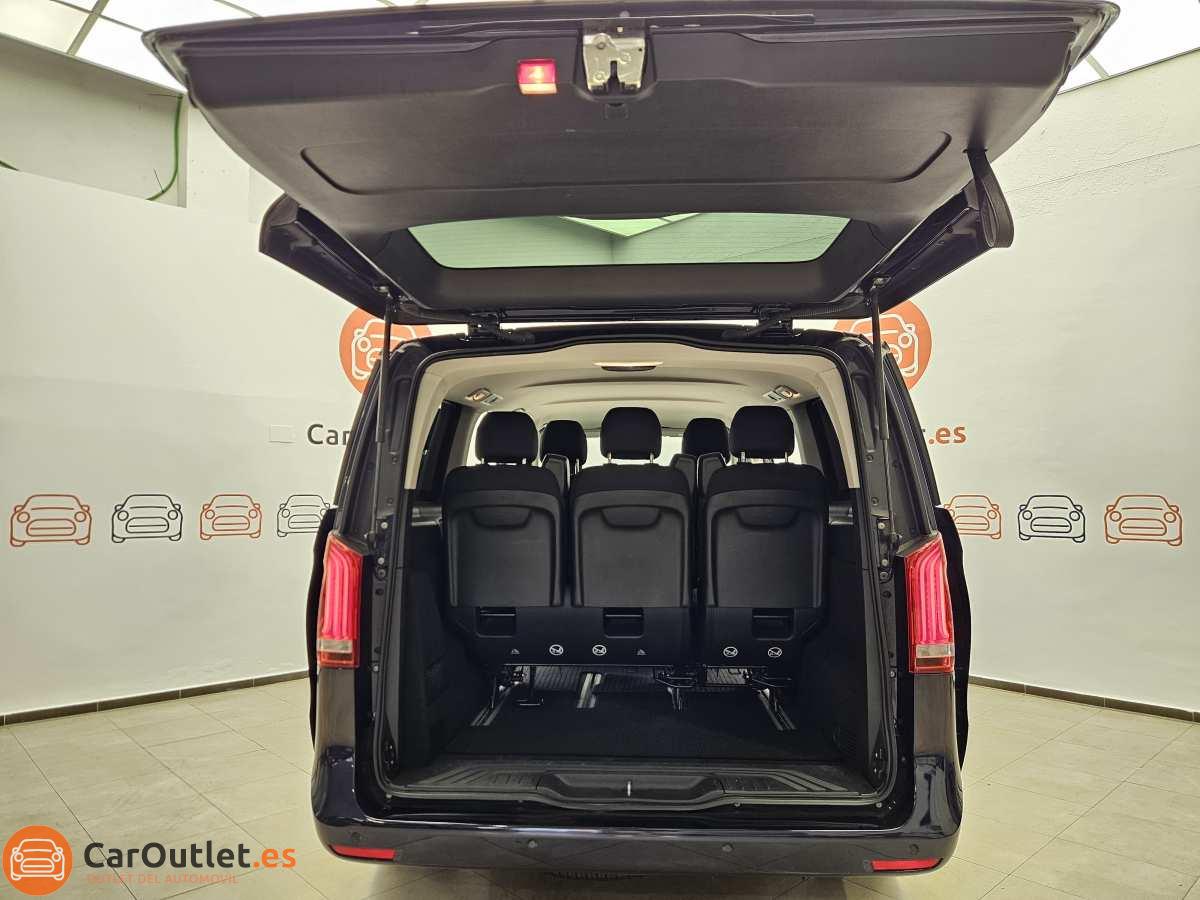 14 - Mercedes V Class 2020 - AUTO