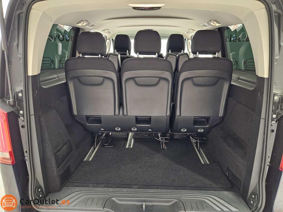 15 - Mercedes V Class 2020 - AUTO