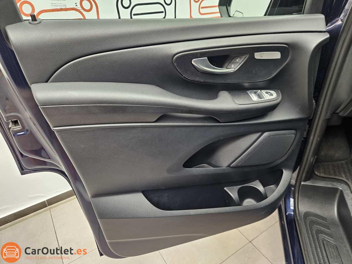 19 - Mercedes V Class 2020 - AUTO