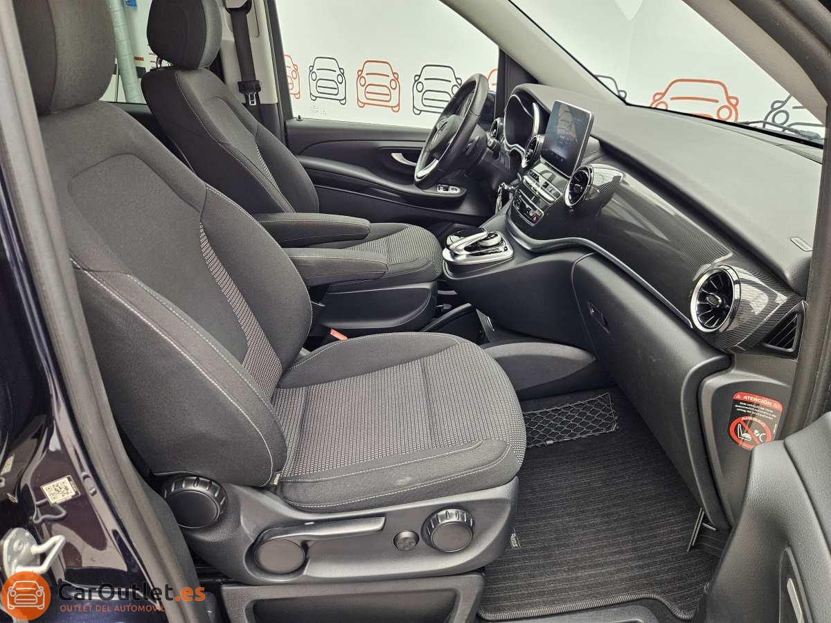 21 - Mercedes V Class 2020 - AUTO