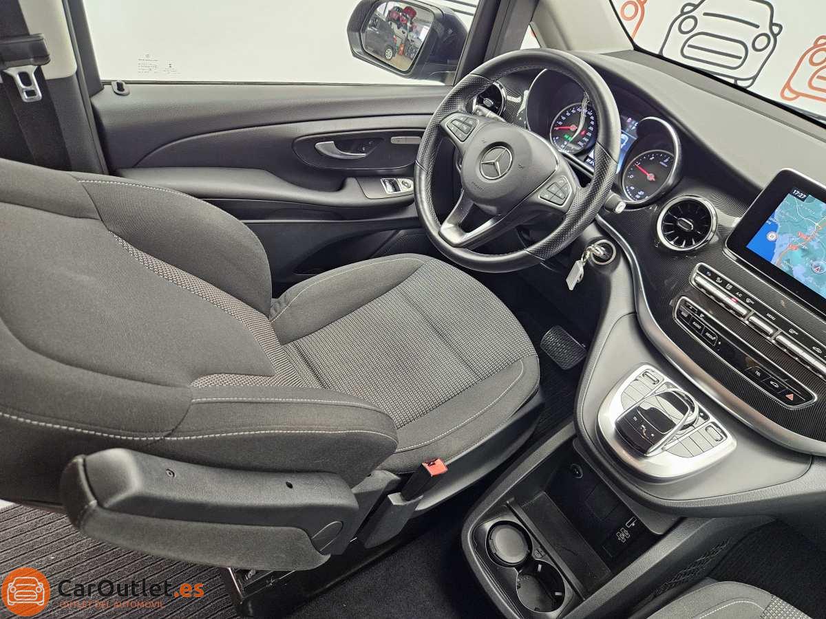 23 - Mercedes V Class 2020 - AUTO