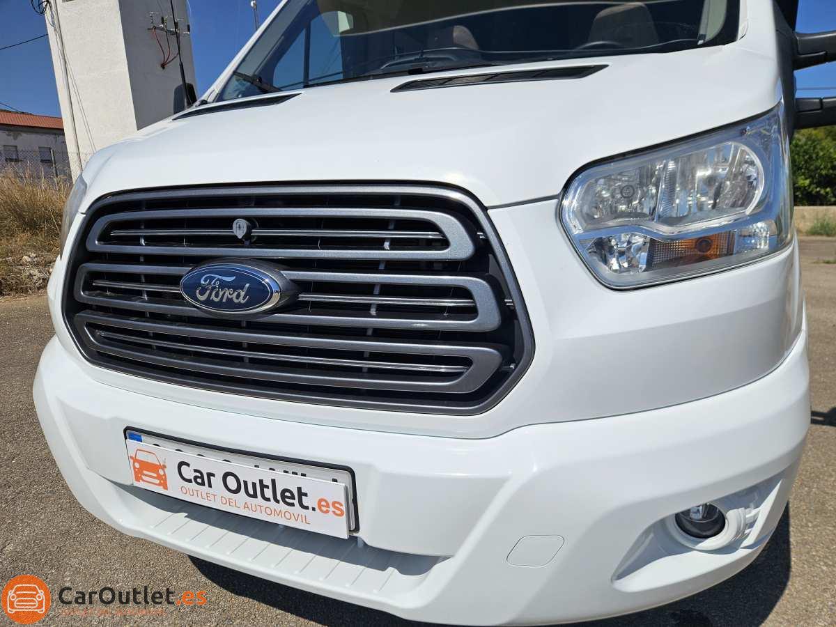 6 - Ford Benimar Tesoro 481 2019 - AUTO