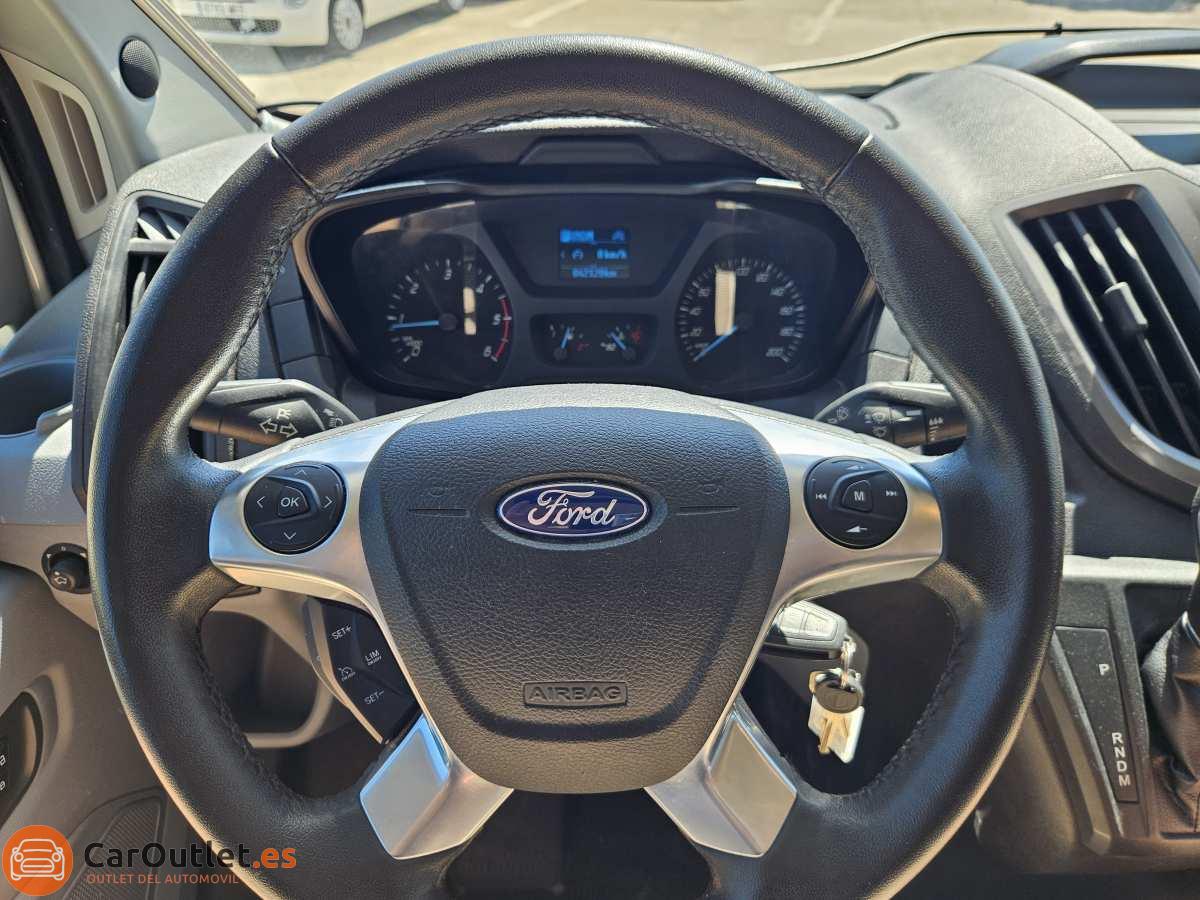 28 - Ford Benimar Tesoro 481 2019 - AUTO