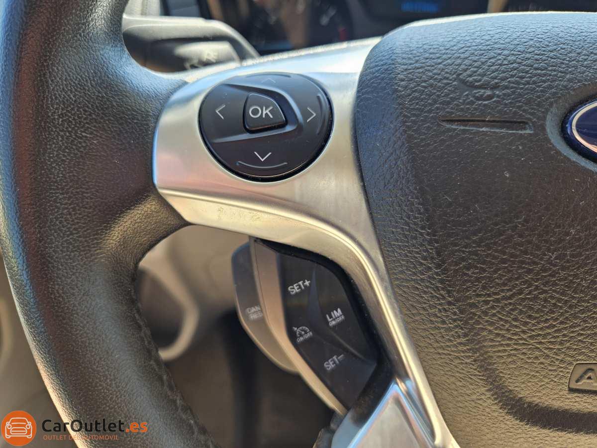 29 - Ford Benimar Tesoro 481 2019 - AUTO