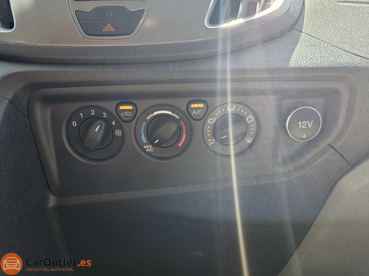 34 - Ford Benimar Tesoro 481 2019 - AUTO