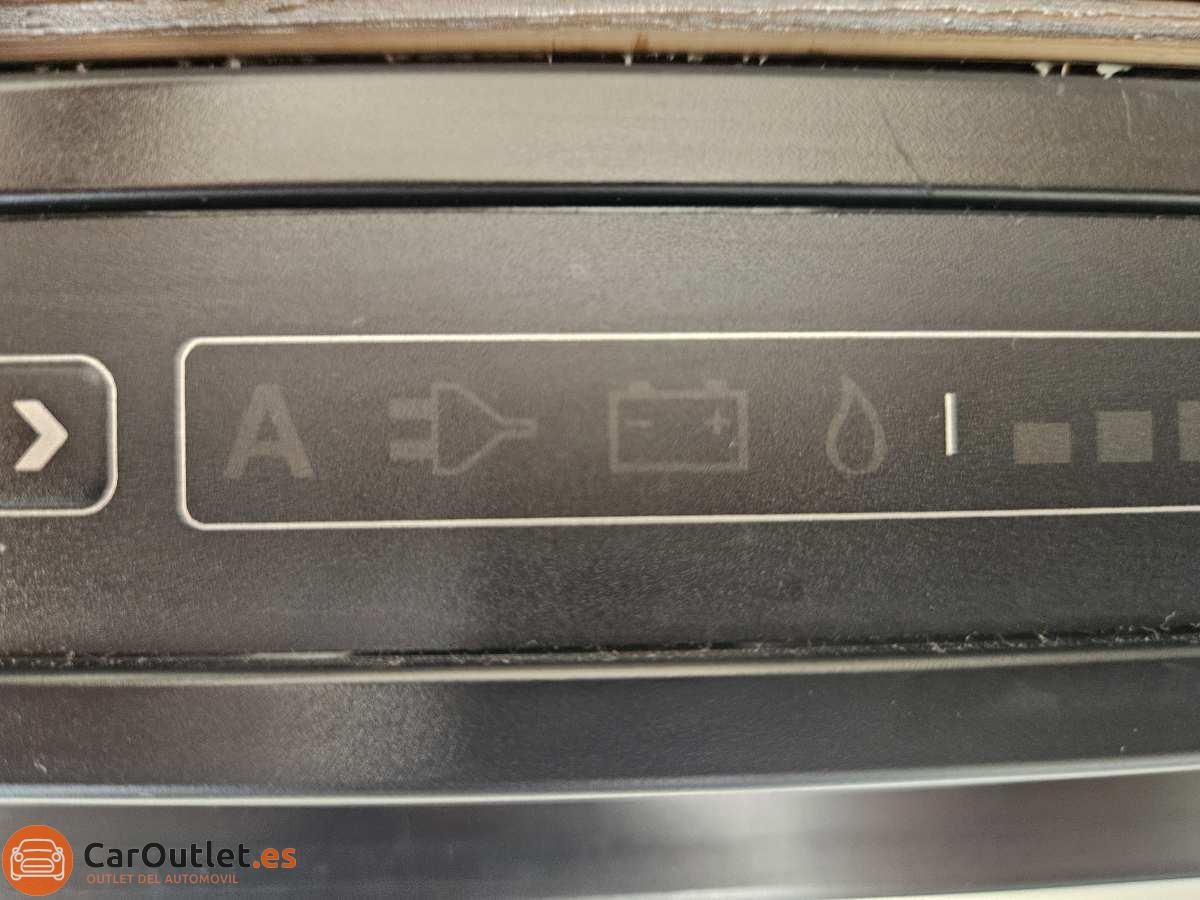 43 - Ford Benimar Tesoro 481 2019 - AUTO