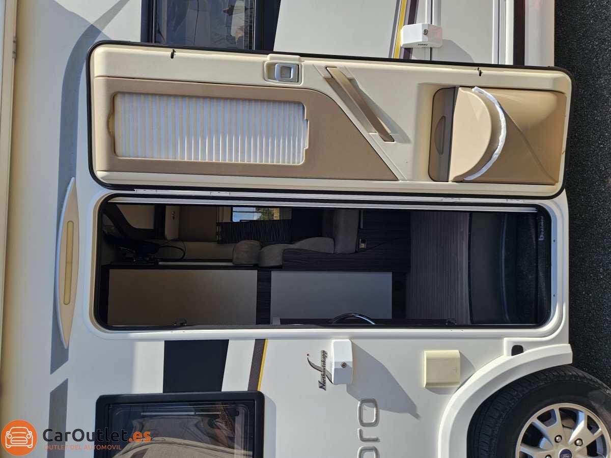 23 - Ford Benimar Tesoro 481 2019 - AUTO