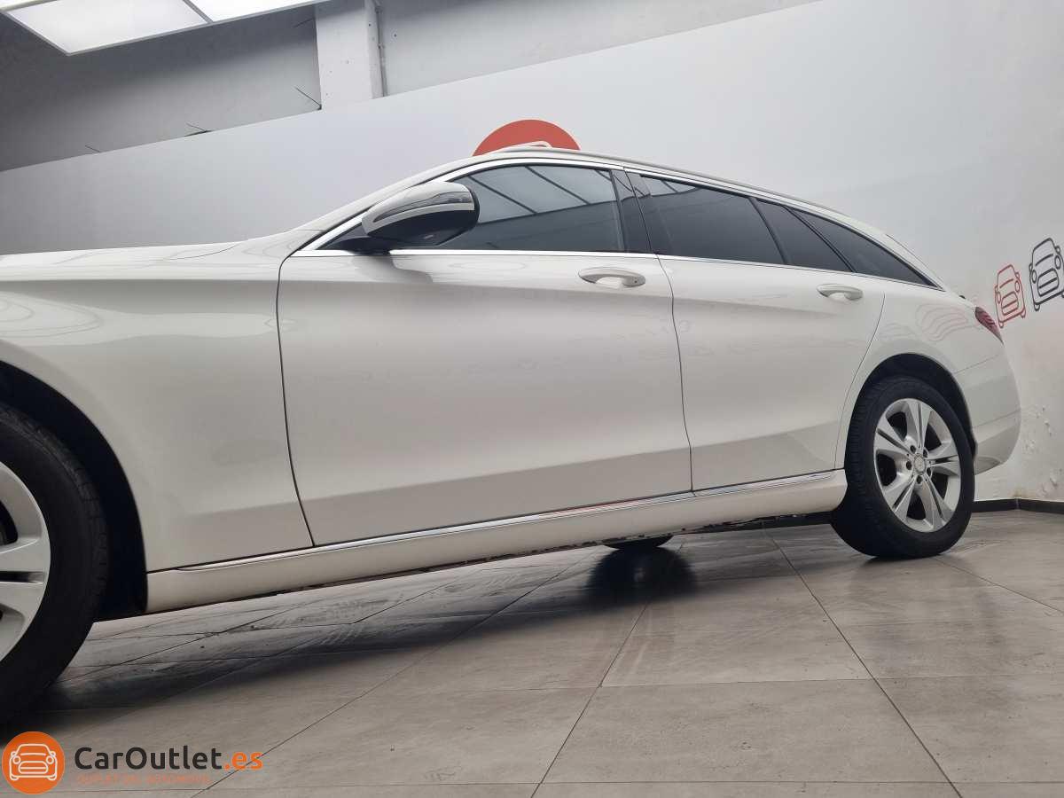 4 - Mercedes C Class 2016 - AUTO